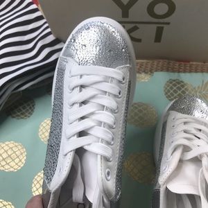 YOKI brand silver and white womens Bambi style shoes!
